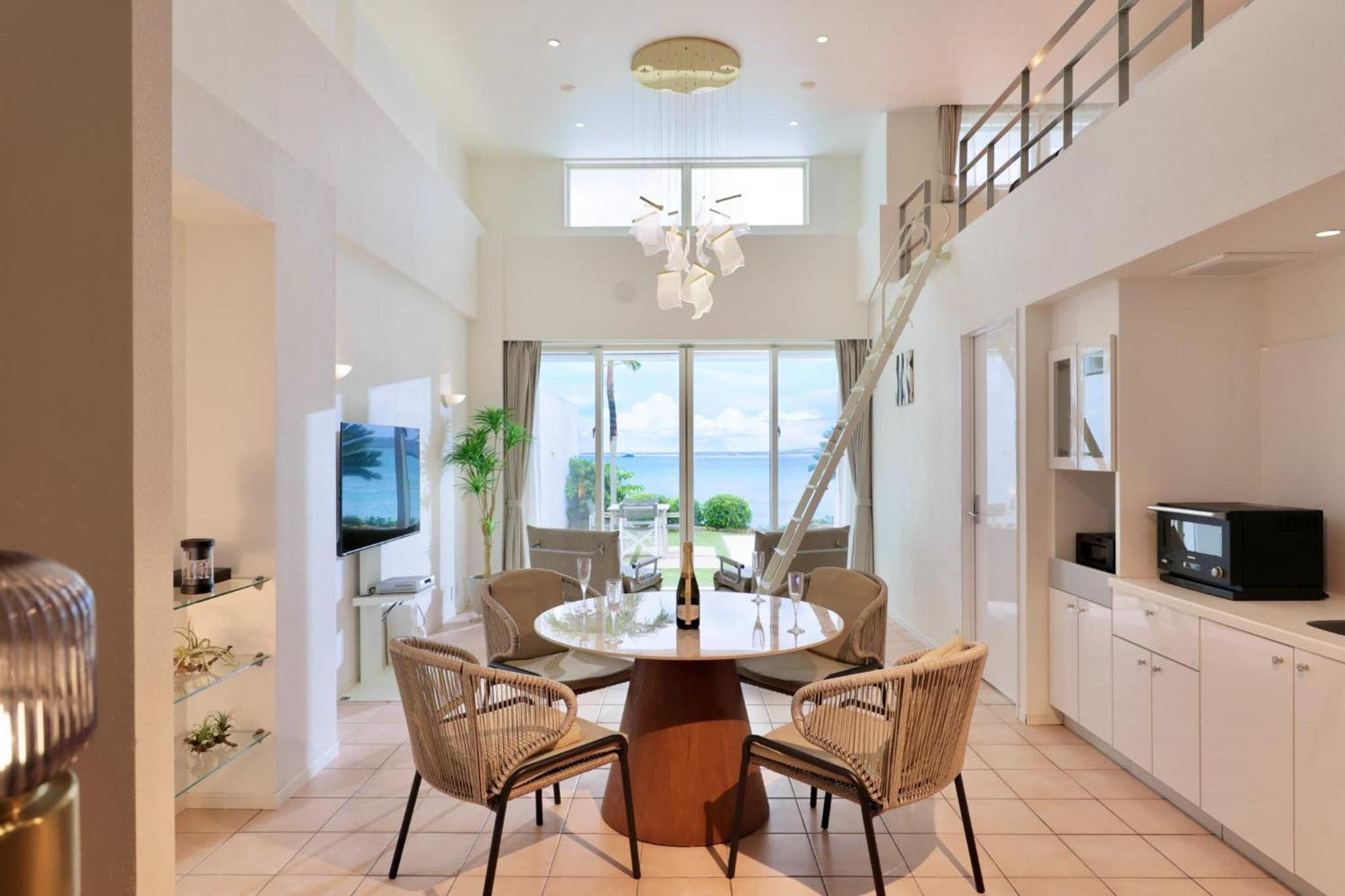 Crystal Villa Miyakojima Sunayama Beach Exterior photo